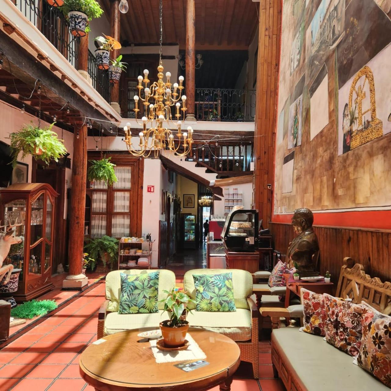 Hotel Casa Baez パツクアロ エクステリア 写真