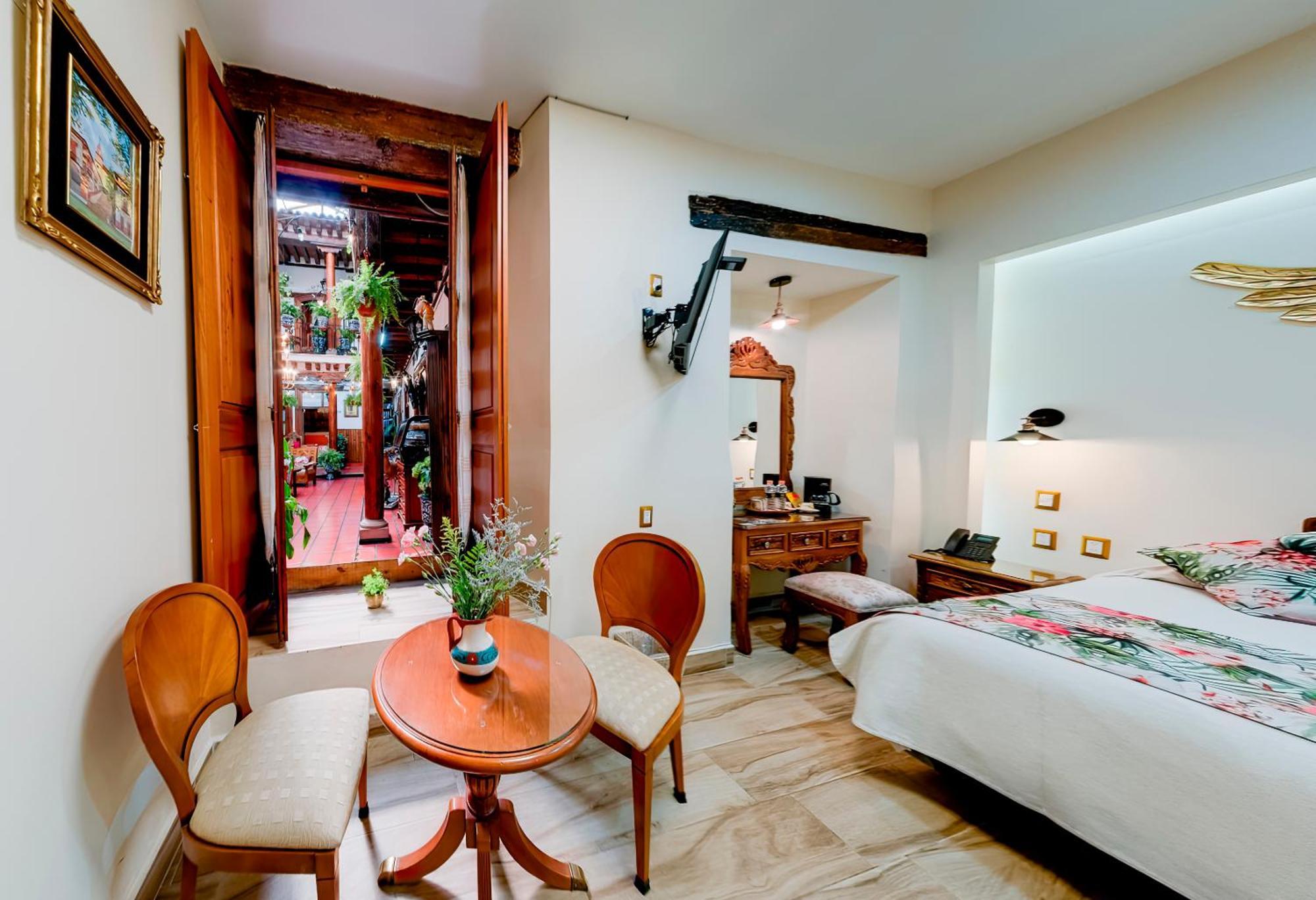 Hotel Casa Baez パツクアロ エクステリア 写真