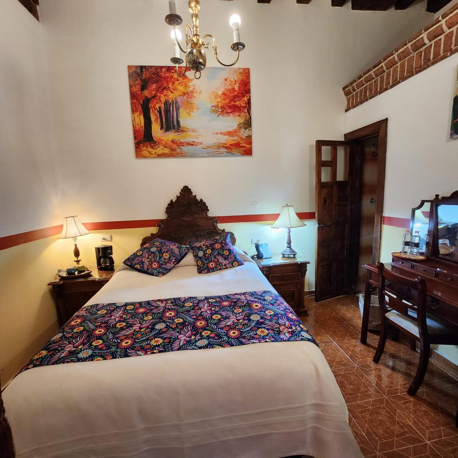 Hotel Casa Baez パツクアロ エクステリア 写真
