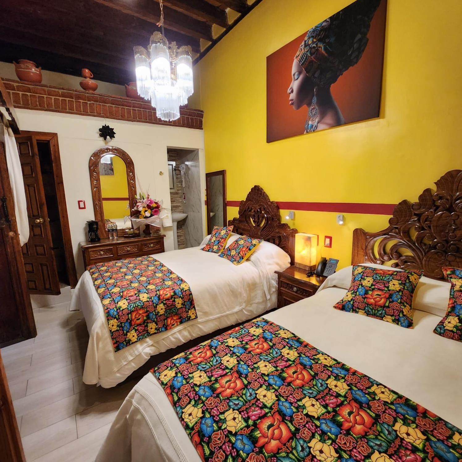 Hotel Casa Baez パツクアロ エクステリア 写真